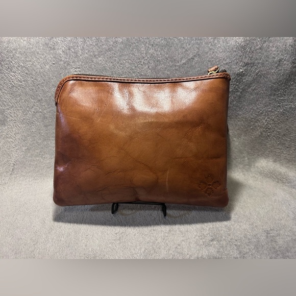 Patricia Nash Cassini Leather Wristlet - Picture 4 of 7